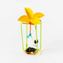 Strawbees STEAM Robotics Classroom Solution
